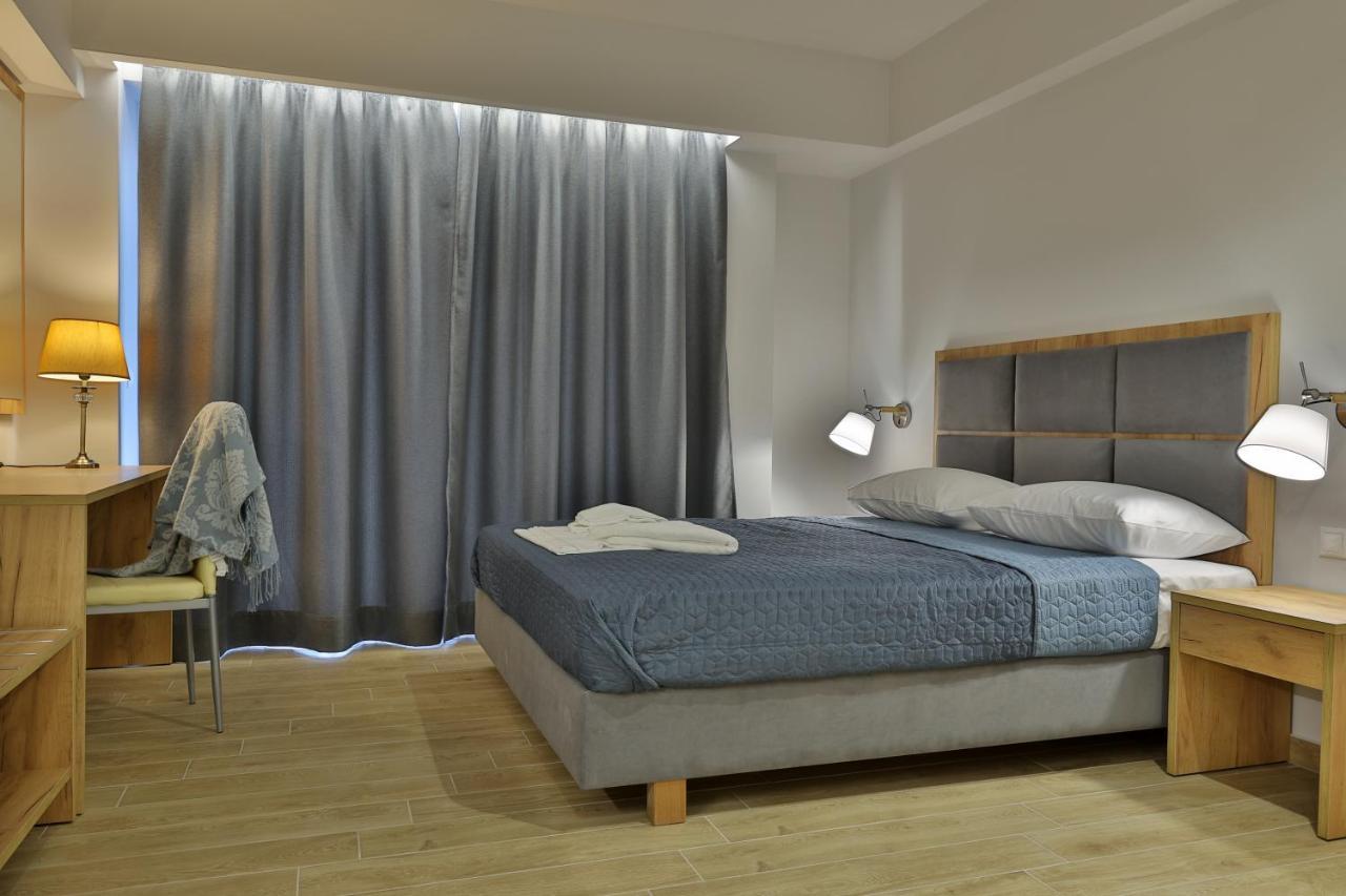 Four Reasons Aparthotel ปาราเลียกาเตอรีนิส ภายนอก รูปภาพ