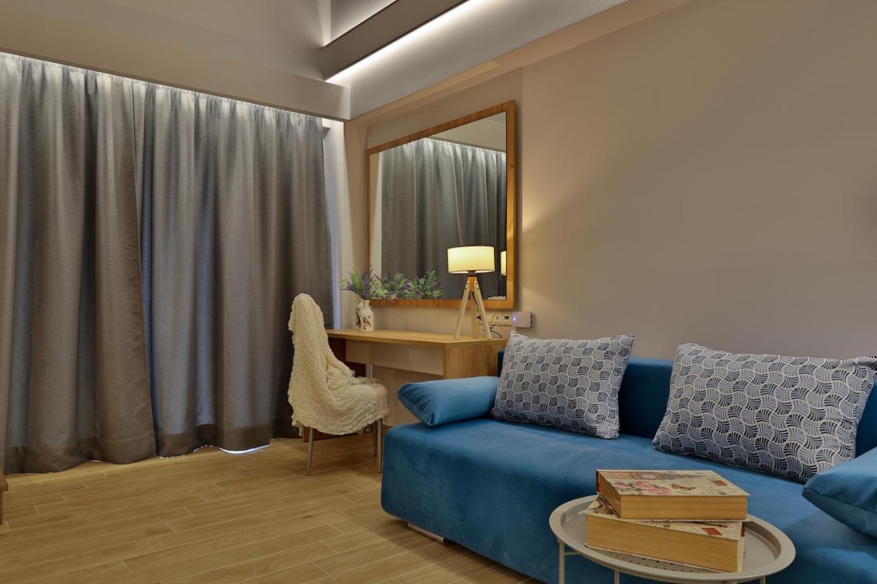 Four Reasons Aparthotel ปาราเลียกาเตอรีนิส ภายนอก รูปภาพ