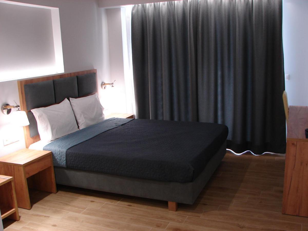 Four Reasons Aparthotel ปาราเลียกาเตอรีนิส ภายนอก รูปภาพ