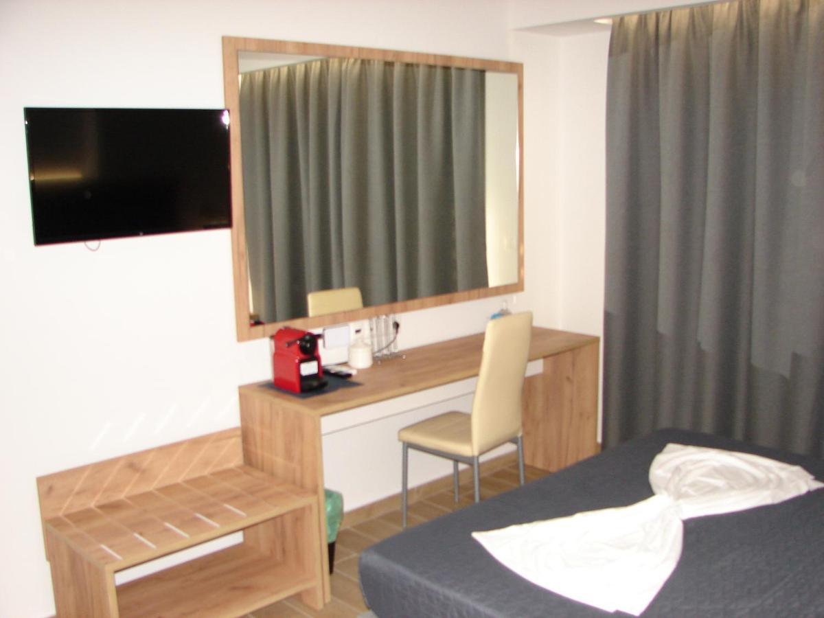 Four Reasons Aparthotel ปาราเลียกาเตอรีนิส ภายนอก รูปภาพ