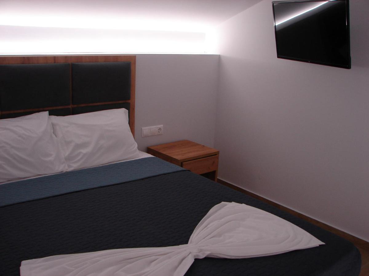 Four Reasons Aparthotel ปาราเลียกาเตอรีนิส ภายนอก รูปภาพ