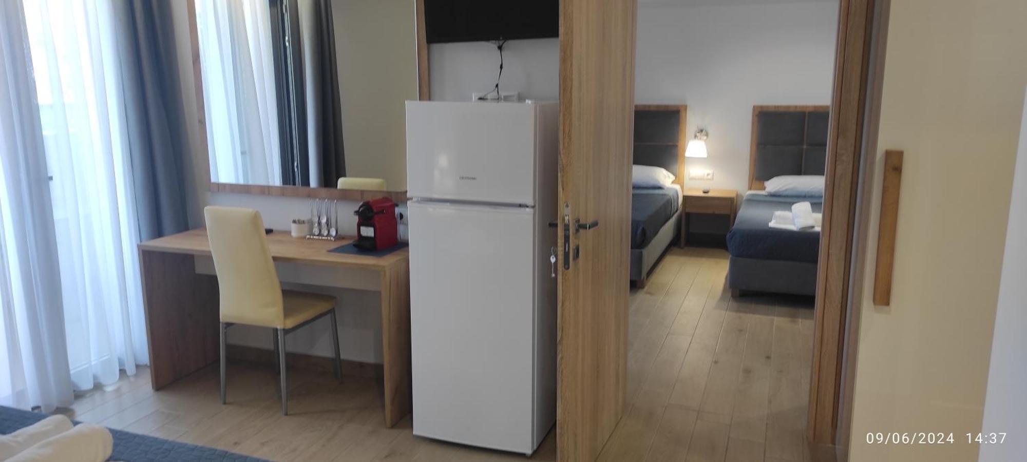 Four Reasons Aparthotel ปาราเลียกาเตอรีนิส ภายนอก รูปภาพ